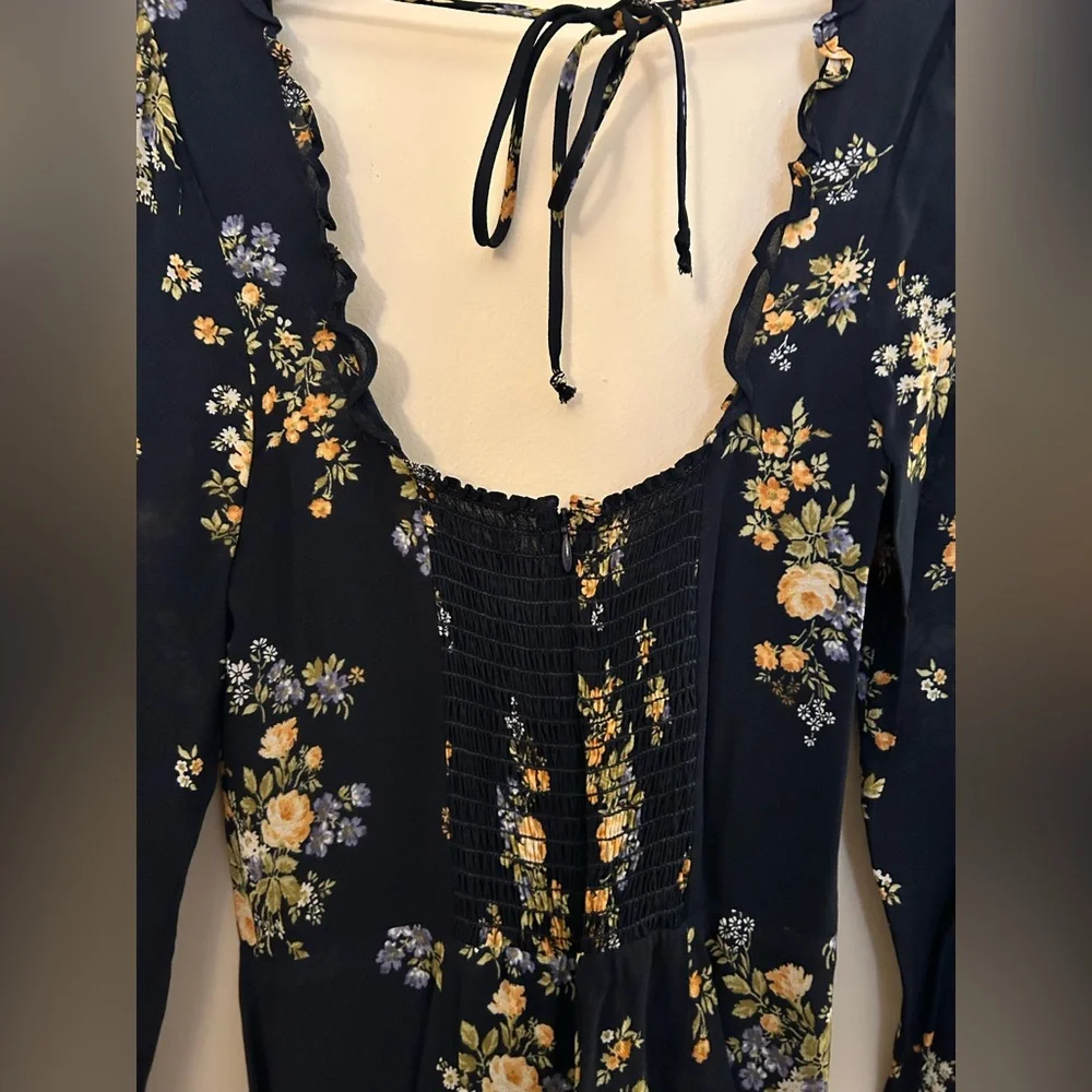 Reformation Remi Dress - Picture 8 of 8